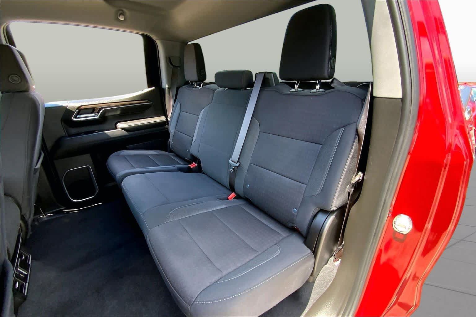 Used 2023 Chevrolet Silverado 1500 RST AWD/4WD image 20