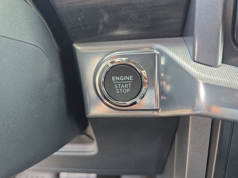 New 2025 Ford F150 Lariat w/ Equipment Group 501A Mid image 25