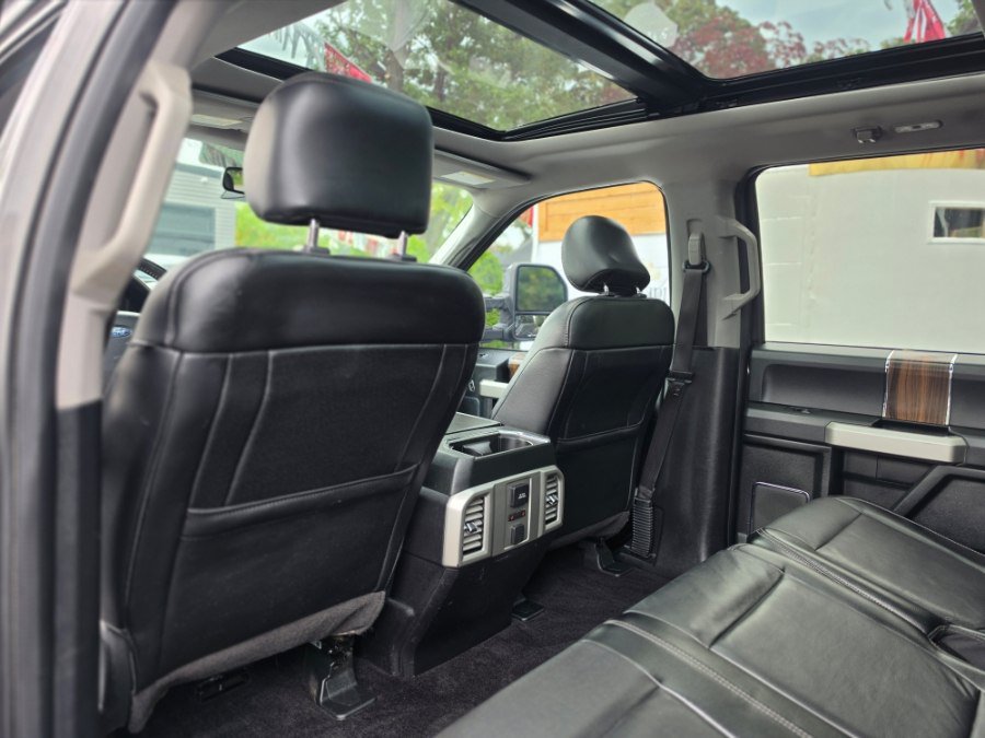 Used 2015 Ford F150 Lariat w/ Equipment Group 502A Luxury AWD/4WD image 34