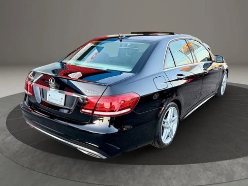 Used 2016 Mercedes-Benz E 350 4MATIC Sedan image 4