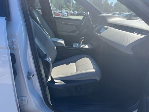 Used 2020 Land Rover Range Rover Evoque S AWD/4WD image 9
