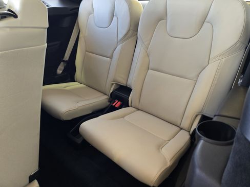 New 2026 Volvo XC90 B6 Ultra w/ Protection Package Premier image 31
