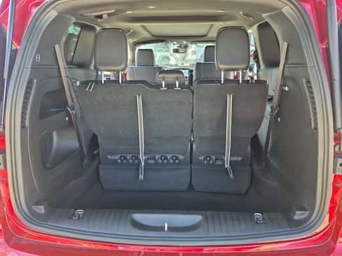 New 2025 Chrysler Pacifica Limited w/ Trailer Tow Group image 36