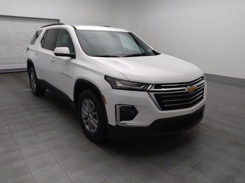 Used 2023 Chevrolet Traverse LT image 13