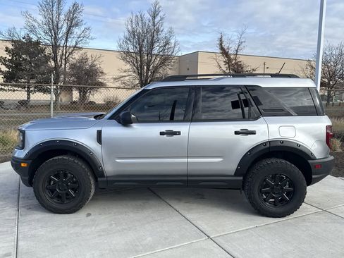 Used 2021 Ford Bronco Sport image 2