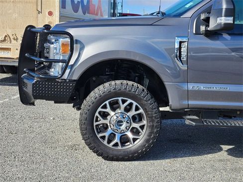 Used 2022 Ford F250 Lariat w/ Lariat Ultimate Package image 9