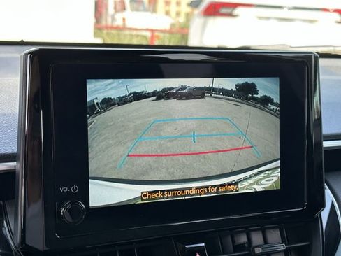 Used 2023 Toyota Corolla Cross AWD Hybrid image 18