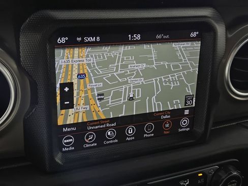 Used 2023 Jeep Gladiator Overland image 12