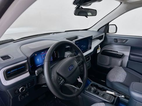 New 2026 Ford Maverick XLT w/ XLT Luxury Package image 9