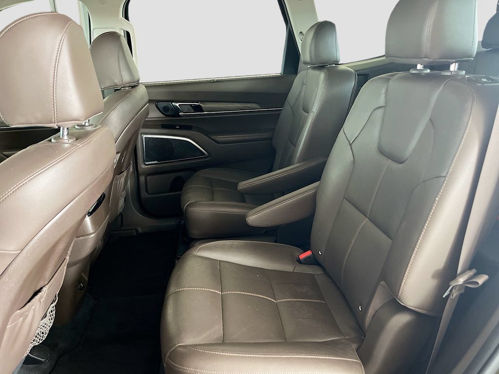 Used 2021 Kia Telluride SX w/ Nightfall Edition Package AWD/4WD image 26