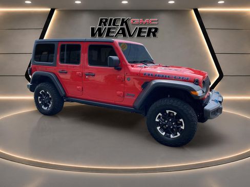 Used 2025 Jeep Wrangler Unlimited Rubicon 4xe w/ Safety Group AWD/4WD image 8
