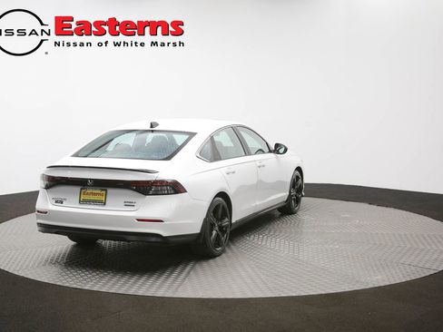 Used 2024 Honda Accord Sport image 39