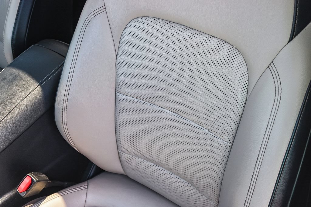 Used 2020 Ford Escape SE Sport FWD image 26