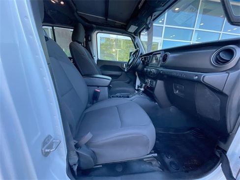 Used 2022 Jeep Wrangler Unlimited Sport image 26
