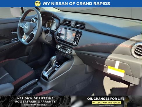 New 2025 Nissan Versa SR w/ Trunk Package image 14