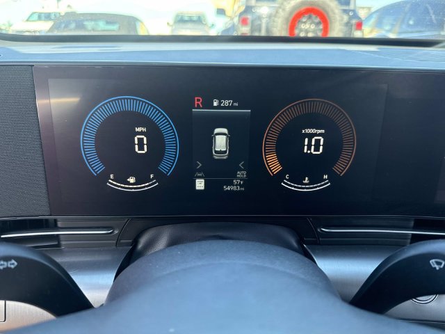 Used 2025 Hyundai Kona SEL FWD image 31