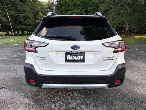 Certified 2023 Subaru Outback Touring XT AWD/4WD image 7