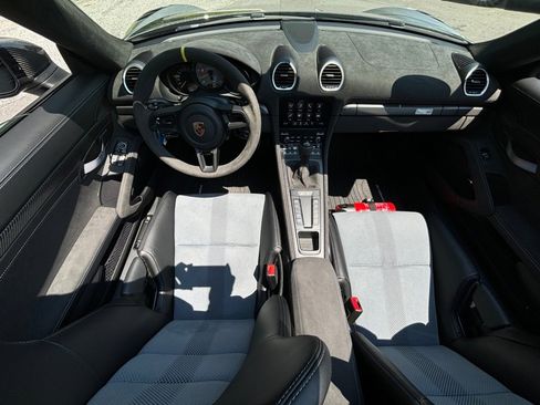 Certified 2025 Porsche 718 Boxster Spyder RS image 16