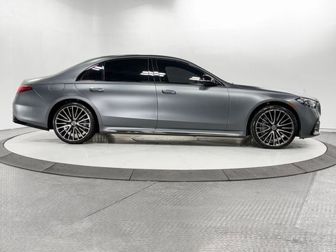 Used 2023 Mercedes-Benz S 580 4MATIC Sedan w/ AMG Line image 35