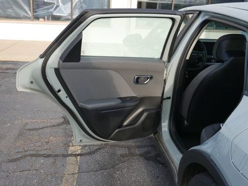 Used 2025 Kia K4 EX FWD image 18