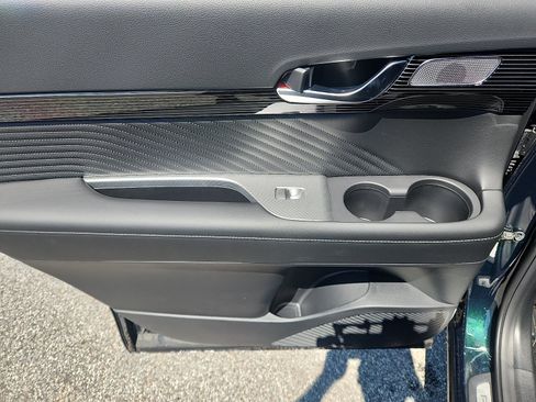Certified 2025 Hyundai Palisade Calligraphy AWD/4WD image 28
