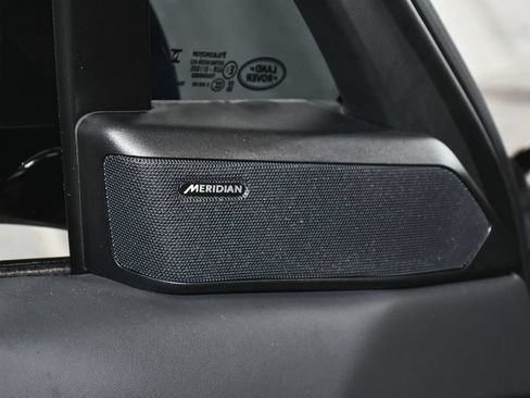 Used 2025 Land Rover Range Rover Sport Dynamic SE AWD/4WD image 11