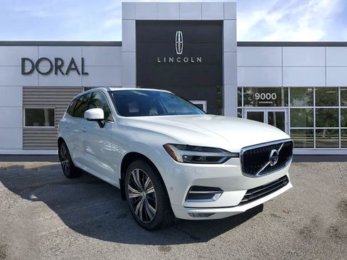 Used 2018 Volvo XC60 T6 Momentum w/ Advanced Package image 1