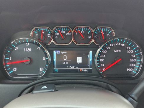 Used 2019 GMC Yukon XL SLT w/ Premium Edition AWD/4WD image 28