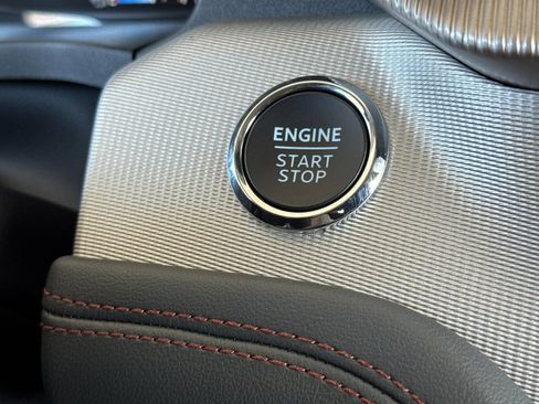 New 2026 Ford Explorer Active w/ Active Comfort Package image 24