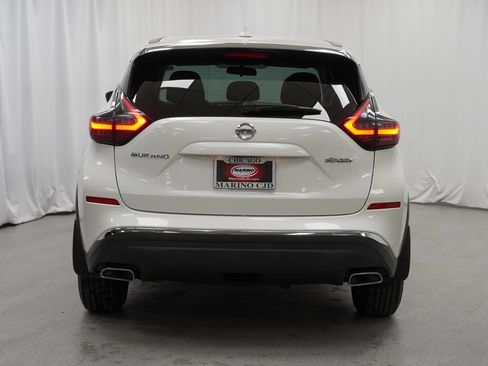 Used 2020 Nissan Murano S image 12
