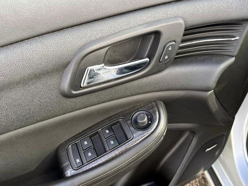 Used 2015 Chevrolet Malibu LT w/ Leather Package image 15