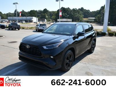 Used 2025 Toyota Highlander XLE