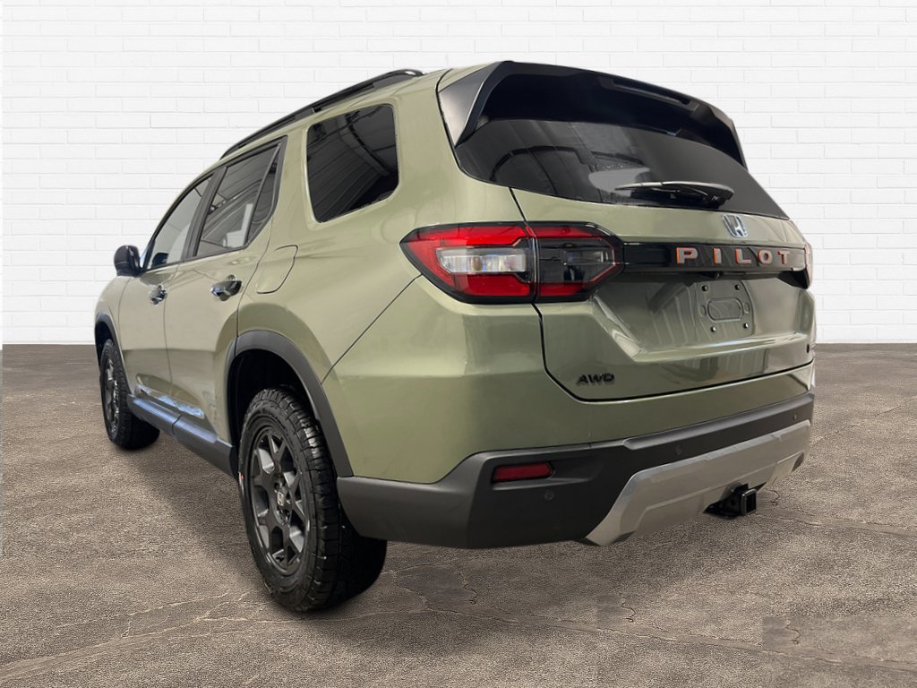 New 2026 Honda Pilot TrailSport image 4