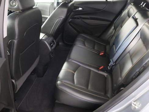Used 2023 Chevrolet Equinox Premier AWD/4WD image 22