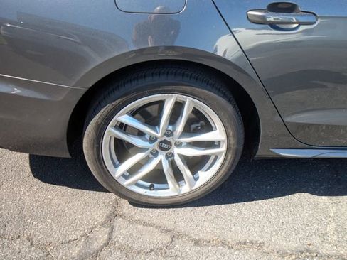 Used 2021 Audi A4 2.0T Premium w/ Convenience Package image 11