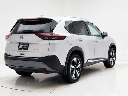 Used 2023 Nissan Rogue SL w/ SL Premium Package image 9