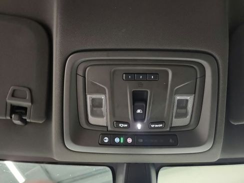 Used 2019 Chevrolet Silverado 1500 LT w/ Texas Edition image 35