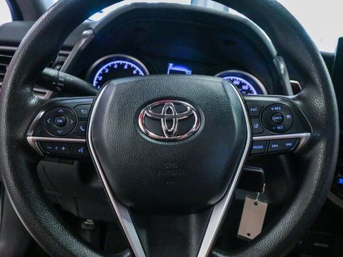 Used 2023 Toyota Camry LE FWD image 10