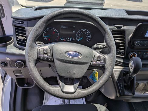 Used 2025 Ford Transit 250 Low Roof w/ Exterior Upgrade Package RWD image 16