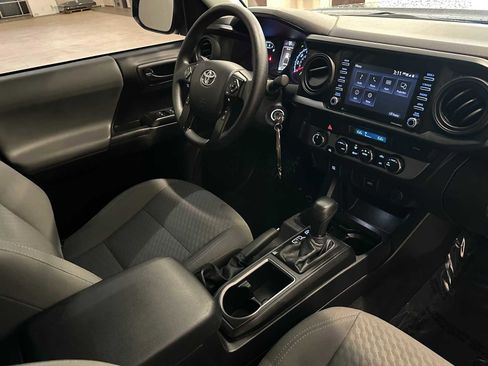 Certified 2021 Toyota Tacoma SR image 28