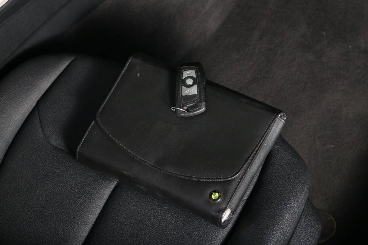 Used 2013 BMW 328i Sedan RWD image 35