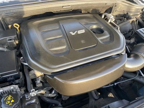 Used 2017 Jeep Grand Cherokee Limited image 22