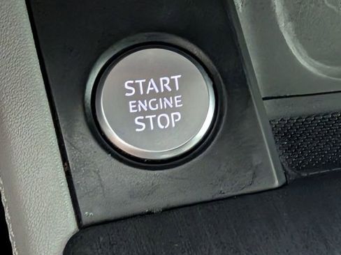 Used 2019 Audi A4 2.0T Premium Plus w/ Premium Plus Package image 26