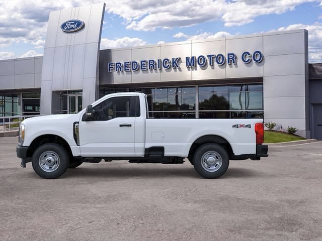 New 2026 Ford F250 XL w/ F-250 >10K GVWR Package AWD/4WD image 3