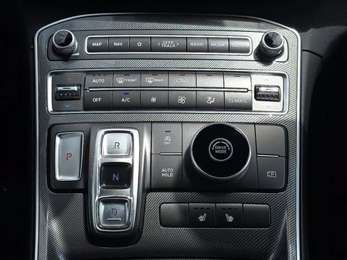Certified 2023 Hyundai Santa Fe SEL FWD image 16
