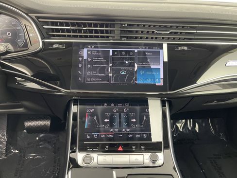 New 2025 Audi Q8 Premium Plus image 31