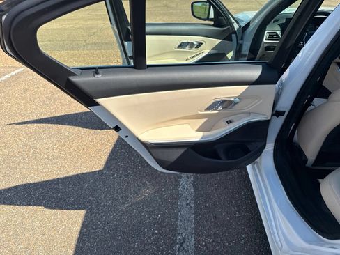 Certified 2023 BMW 330i Sedan w/ Driving Assistance Package RWD image 10