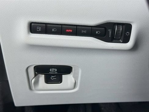 Used 2026 Jeep Cherokee Limited AWD/4WD image 10
