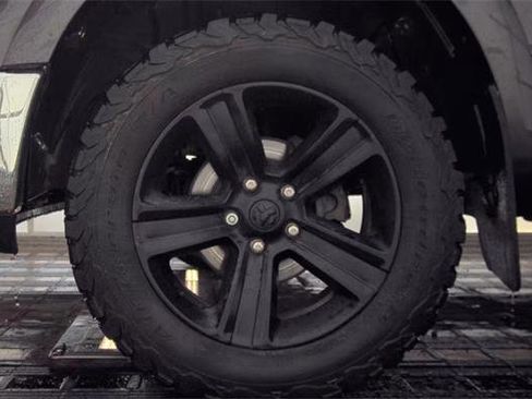 Used 2018 RAM 1500 Outdoorsman AWD/4WD image 8