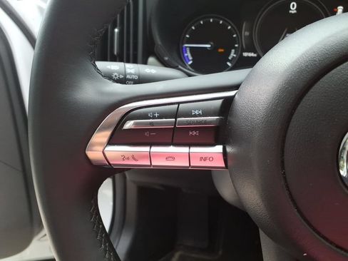 Used 2026 MAZDA CX-50 AWD 2.5 Hybrid w/ Premium Pkg image 18